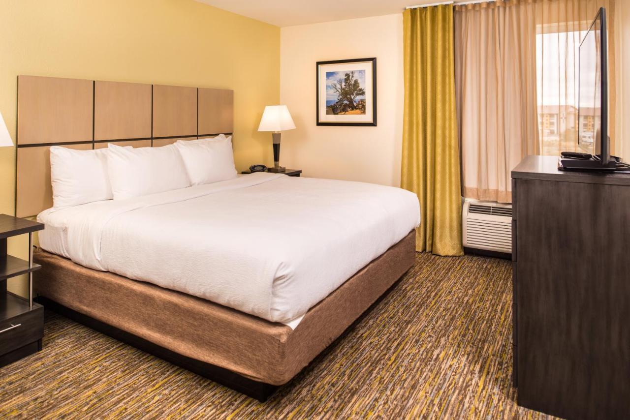 Candlewood Suites Carlsbad, An Ihg Hotel Extérieur photo