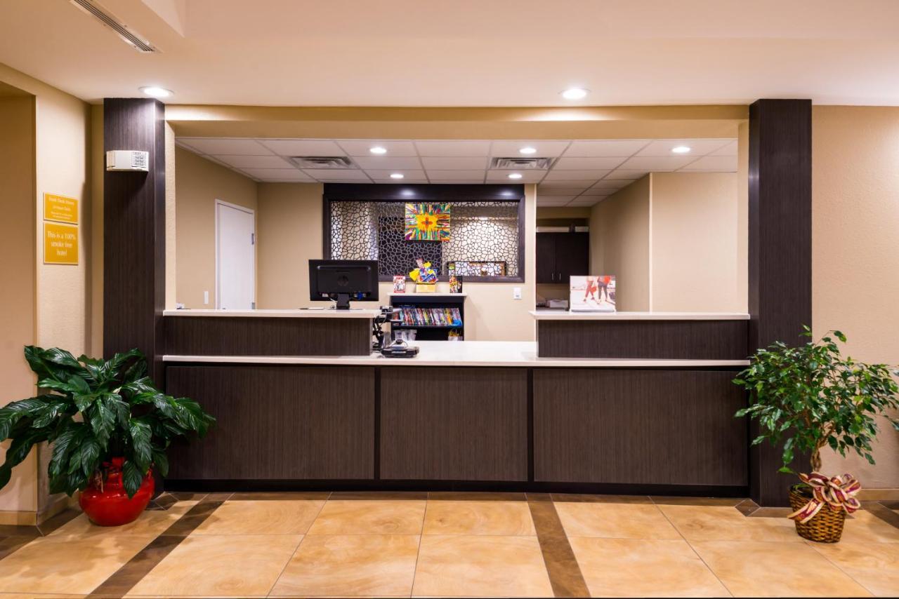 Candlewood Suites Carlsbad, An Ihg Hotel Extérieur photo